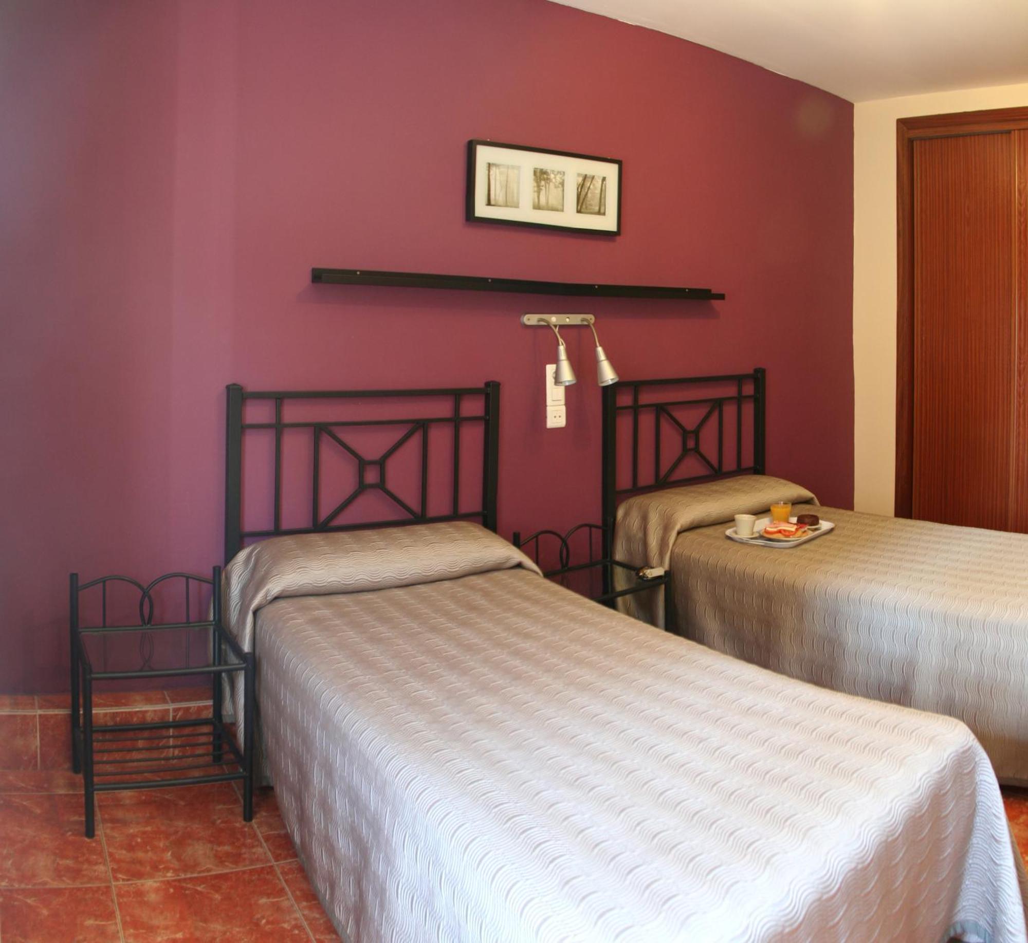 Standard Double or Twin Room,1226839823:JPEG
