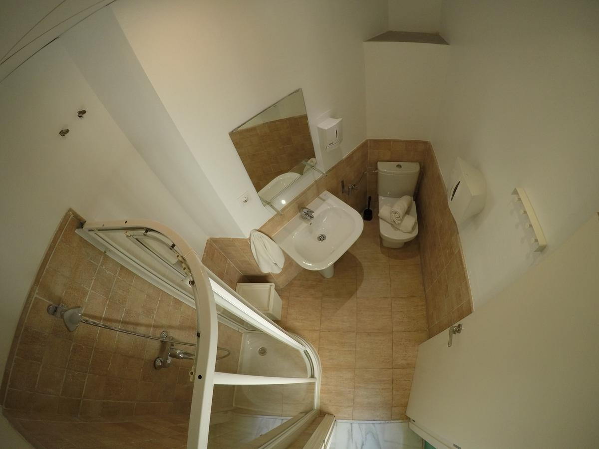 Bed in 8-Bed Mixed Dormitory Room,995951251:JPEG