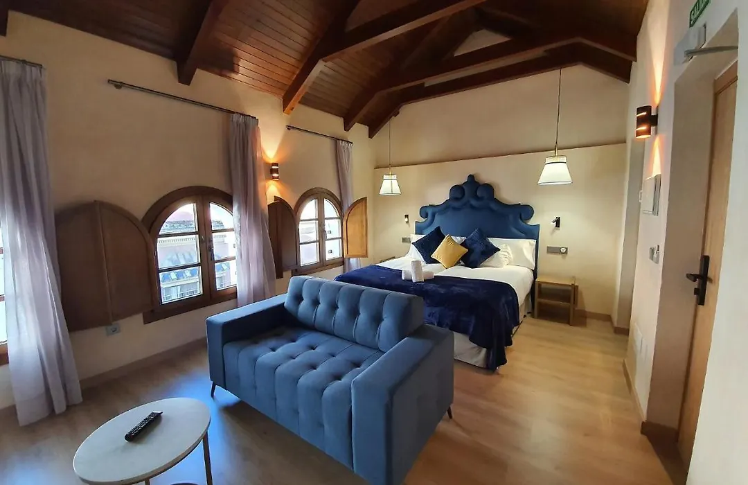 Hemd Hotels Puerta Real Boutique-1