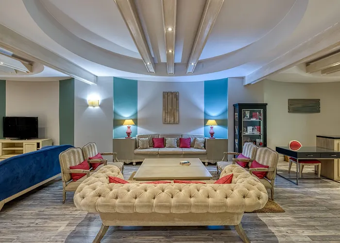 Hotel que admite mascotas: Hotel Virgen de los Reyes